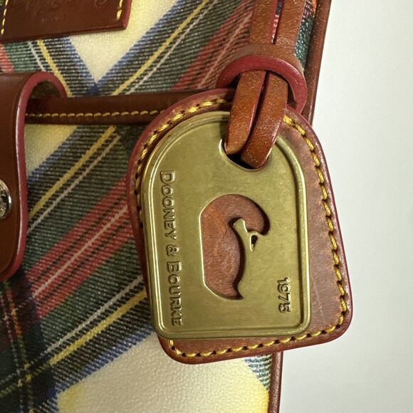 DOONEY & BOURKE Leather Letter Carrier Bag Tartan Print Crossbody Preppy y2k - Picture 5 of 16